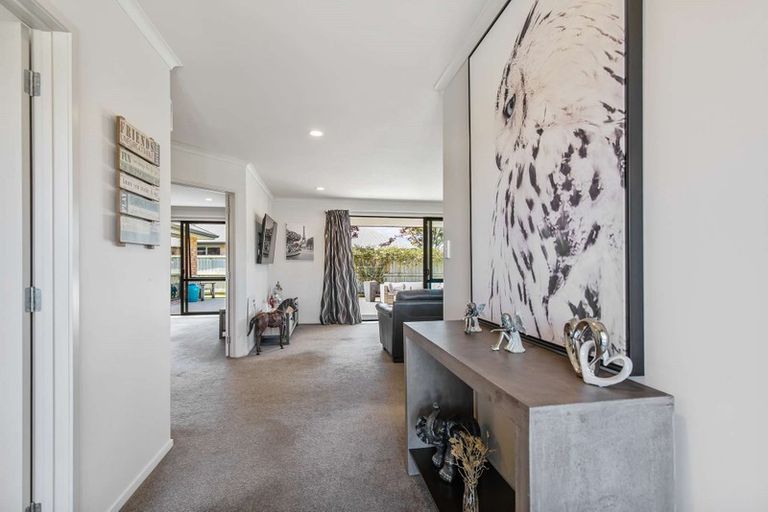 Photo of property in 11 Christy Brown Place, Leamington, Cambridge, 3432