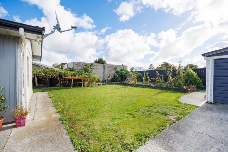 Photo of property in 32 John F Kennedy Drive, Milson, Palmerston North, 4414
