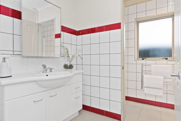 Photo of property in 647 Gloucester Road, Papamoa Beach, Papamoa, 3118