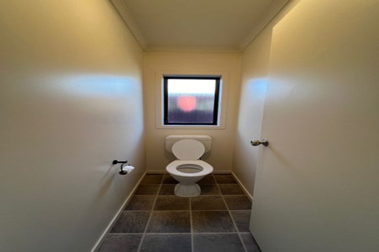 Photo of property in 19 Corsair Place, Melville, Hamilton, 3206