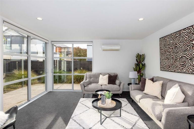 Photo of property in 543 Barbadoes Street, Edgeware, Christchurch, 8013