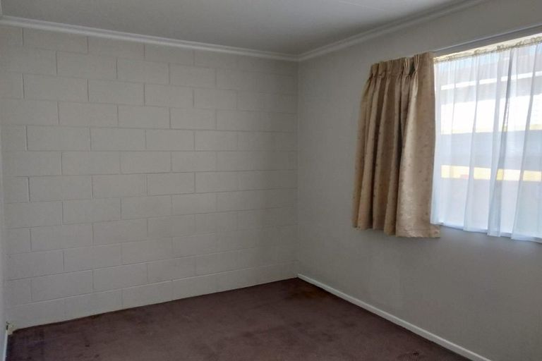 Photo of property in 20 Edgeware Road, Palmerston North, 4410