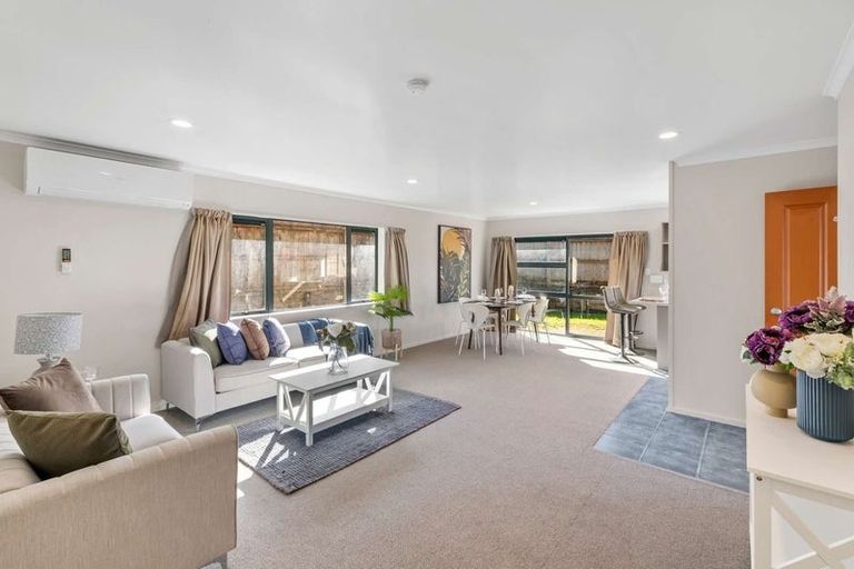 Photo of property in 51a Halver Road, Hillpark, Auckland, 2102