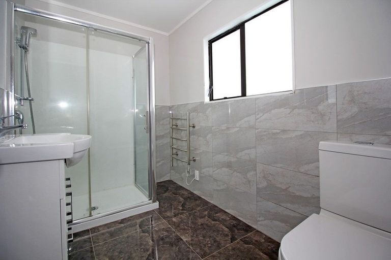 Photo of property in 3/80 Marne Road, Papakura, 2110