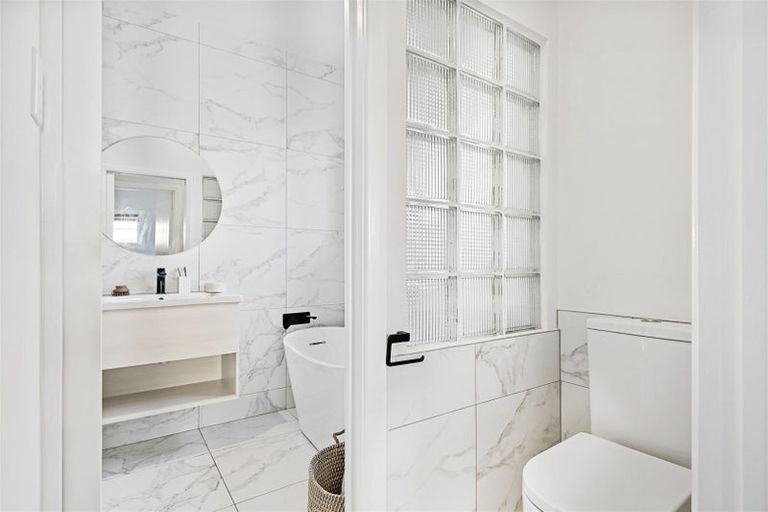 Photo of property in 35 Paparoa Street, Papanui, Christchurch, 8053