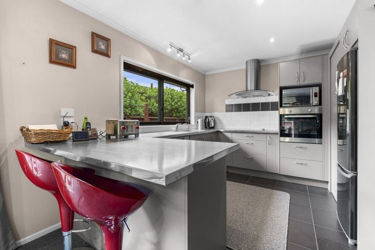 Photo of property in 863 Tarata Road, Kaimata, Inglewood, 4387