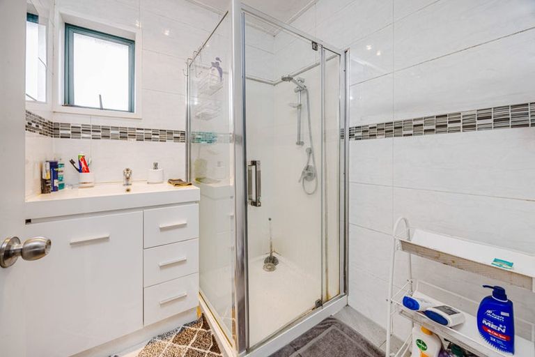 Photo of property in 31 Hokianga Street, Mangere East, Auckland, 2024