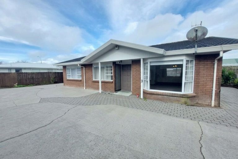 Photo of property in 19 Sandwich Road, St Andrews, Hamilton, 3200