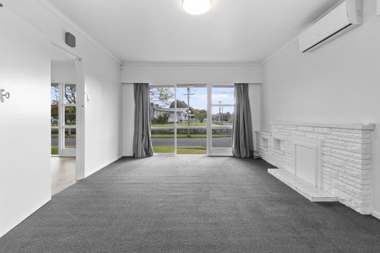 Photo of property in 44 Southsea Crescent, Silverdale, Hamilton, 3216