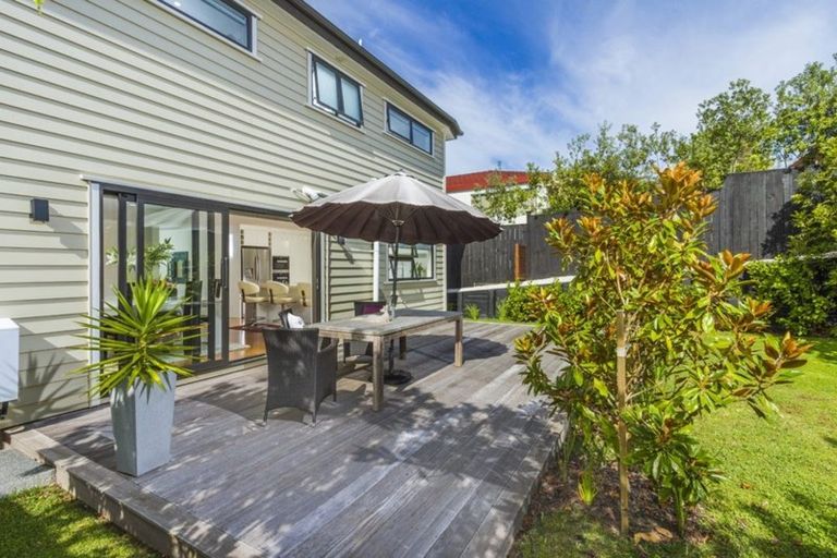 Photo of property in 4 Ngataringa Road, Devonport, Auckland, 0624