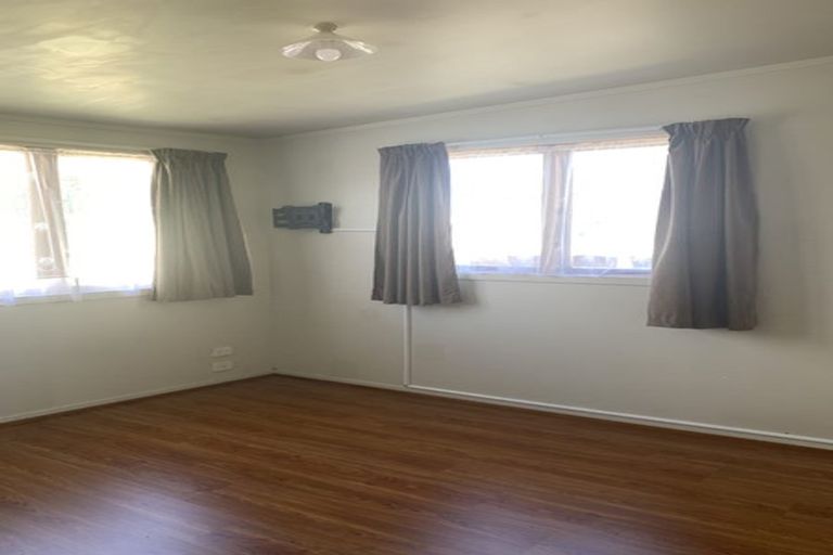 Photo of property in 15a Panorama Road, Mount Wellington, Auckland, 1060