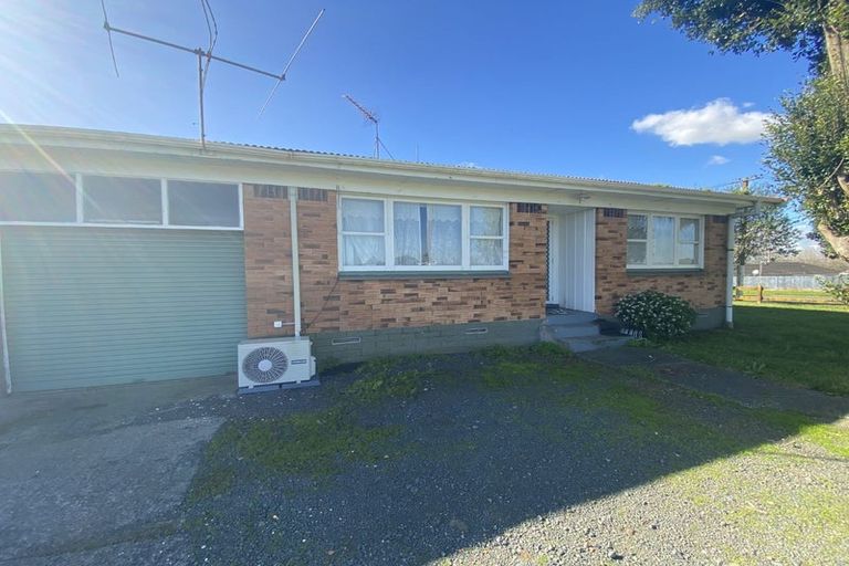 Photo of property in 1/2 Myers Road, Manurewa East, Auckland, 2102