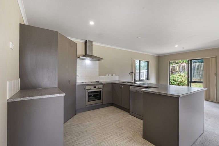 Photo of property in 7 Luke Place, Otara, Auckland, 2023