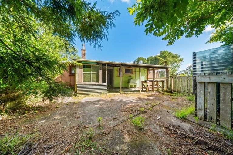 Photo of property in 50a Woodleigh Street, Frankleigh Park, New Plymouth, 4310