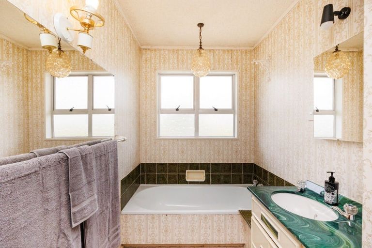 Photo of property in 27a Redwood Grove, Hokowhitu, Palmerston North, 4410