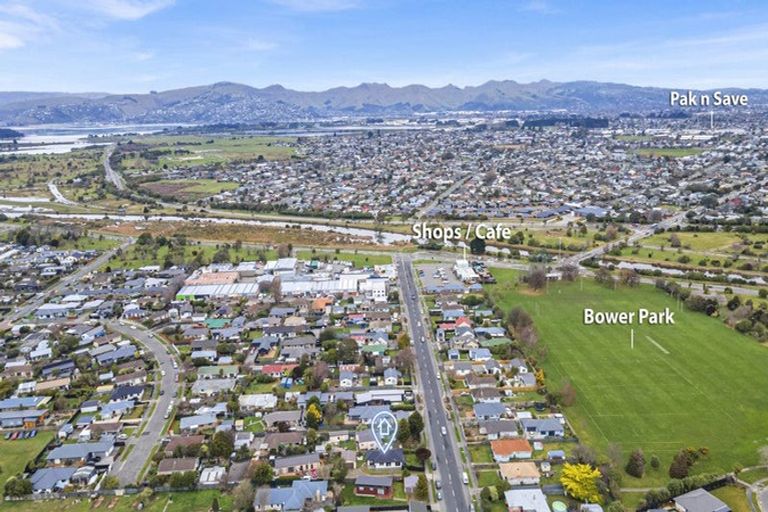 Photo of property in 72 Bower Avenue, New Brighton, Christchurch, 8083