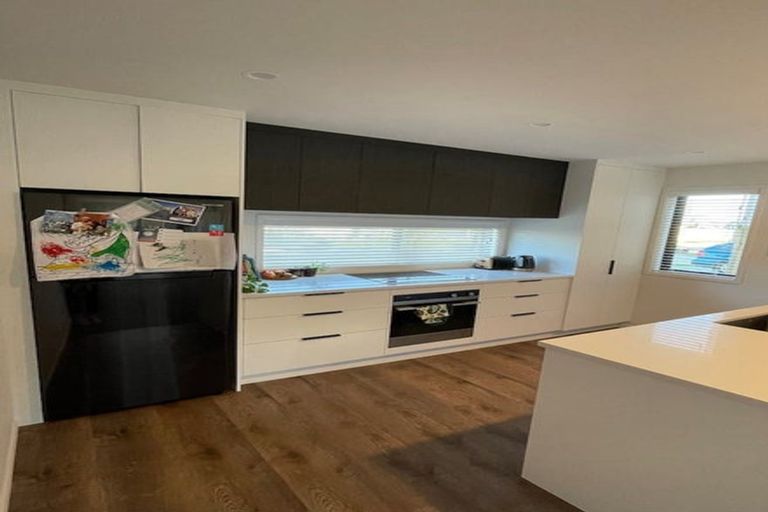 Photo of property in 76 Jacks Landing Drive, Hamilton Lake, Hamilton, 3204