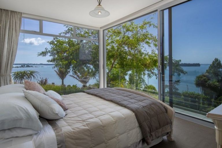 Photo of property in 5 Tinopai Drive, Omokoroa, 3114