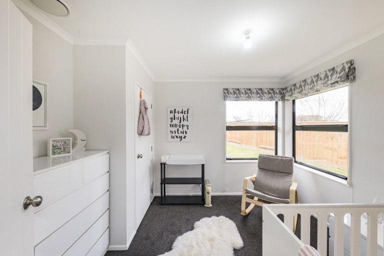 Photo of property in 60 Branigan Parade, Kelvin Grove, Palmerston North, 4414