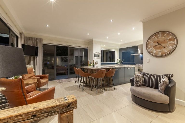 Photo of property in 159 Rosetta Road, Raumati South, Paraparaumu, 5032