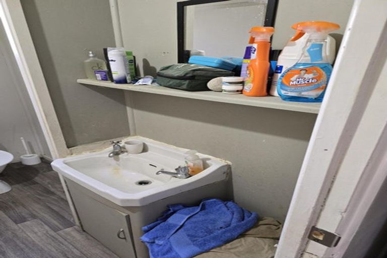 Photo of property in 33 Lister Crescent, Maraenui, Napier, 4110