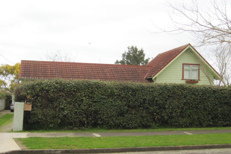 Photo of property in 11 Princes Street, Levin, 5510