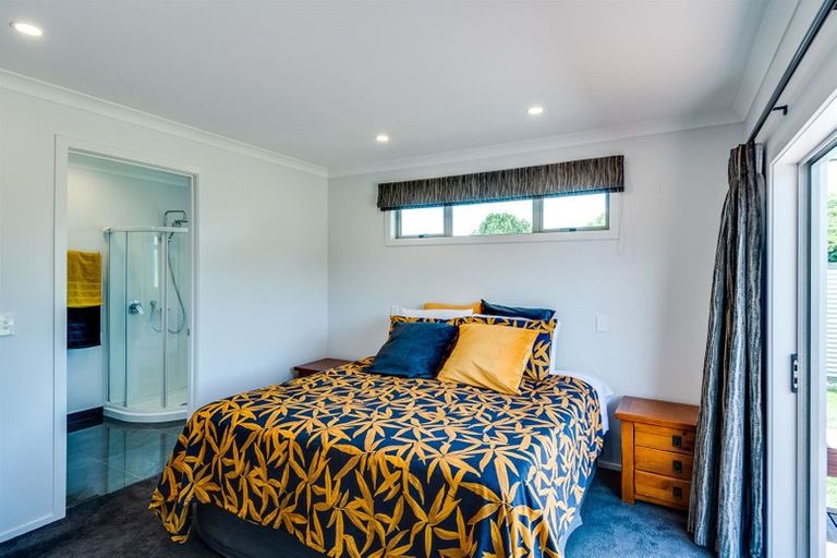 Photo of property in 7 Johns Road, Jervoistown, Napier, 4112