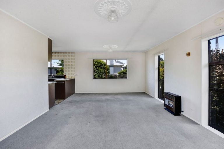 Photo of property in 1/102 Miranda Street, Stratford, 4332