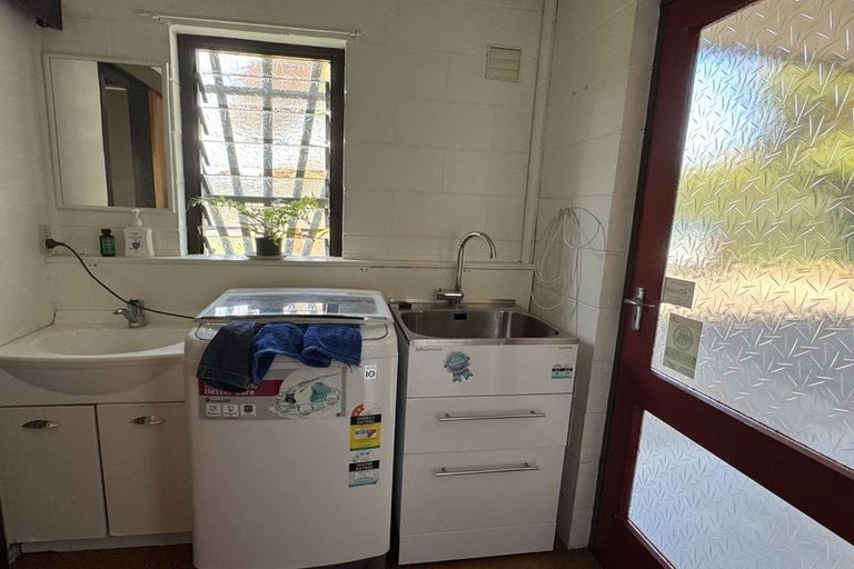 Photo of property in 8 Olympia Place, Riverlea, Hamilton, 3216