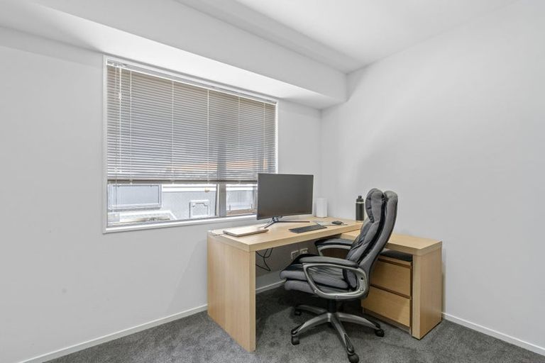 Photo of property in 38 Saint Laurent Way, Ohau, Levin, 5570