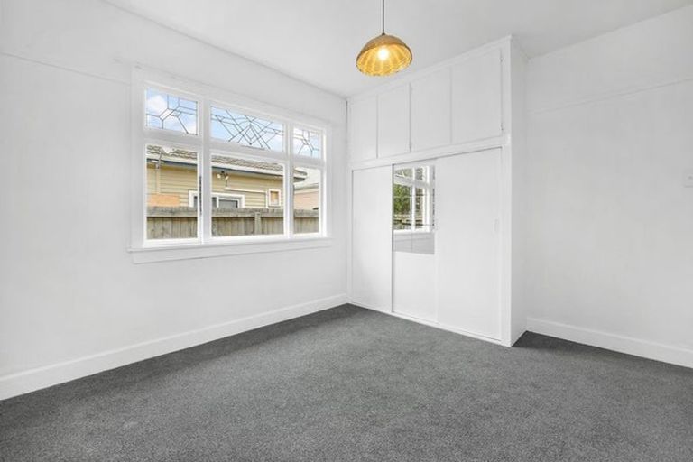 Photo of property in 13b Inglis Street, Phillipstown, Christchurch, 8011
