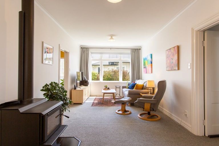 Photo of property in 16 York Street, Dannevirke, 4930