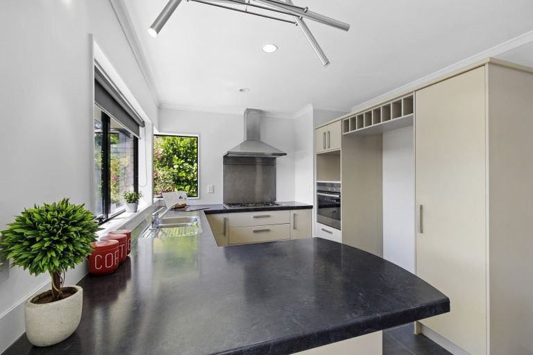 Photo of property in 13a Thackeray Street, Trentham, Upper Hutt, 5018