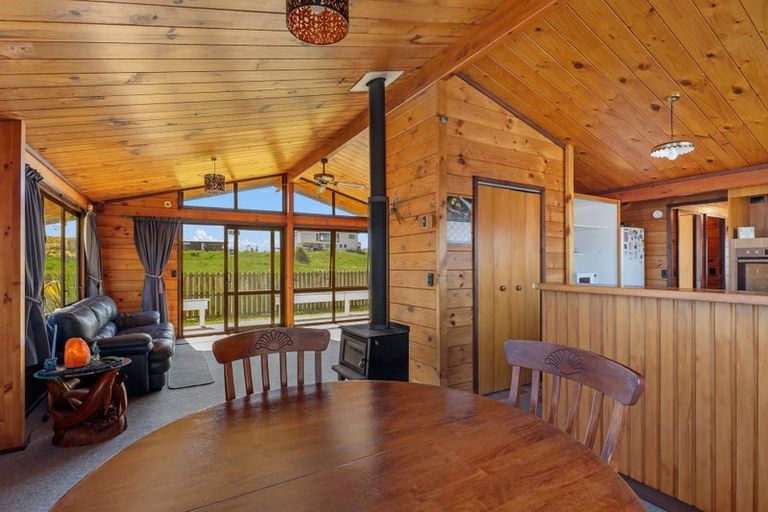 Photo of property in 10a Alpha Avenue, Coastlands, Whakatane, 3120