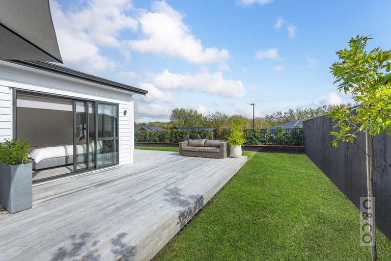 Photo of property in 58 Fruitlands Road, Kumeu, 0810