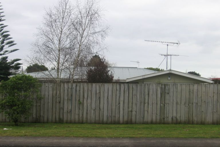 Photo of property in 26 Boundary Road, Opaheke, Papakura, 2113