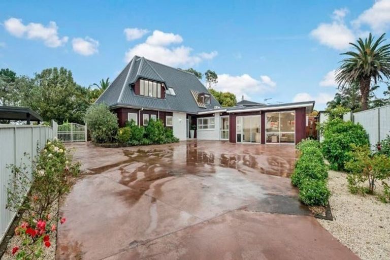 Photo of property in 7 Susanne Place, Pakuranga, Auckland, 2010