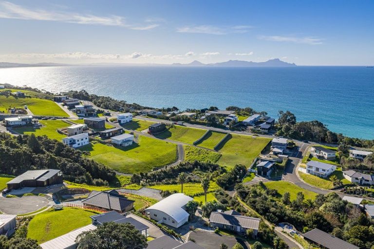 Photo of property in 16 Island View Lane, Langs Beach, Waipu, 0582