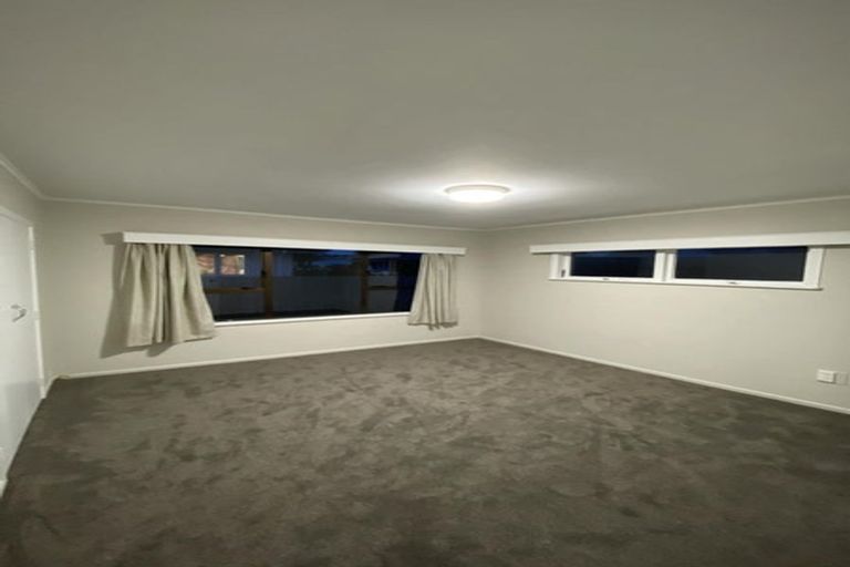 Photo of property in 53c Rollerson Street, Papakura, 2110