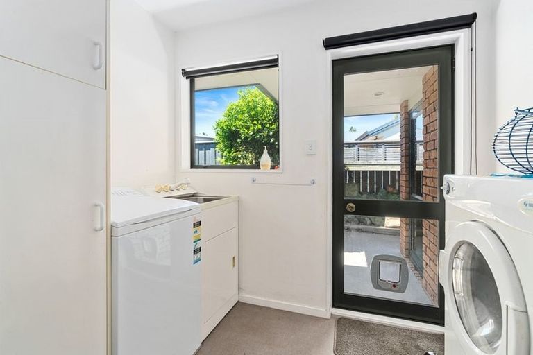 Photo of property in 54 Meadowstone Drive, Wanaka, 9305