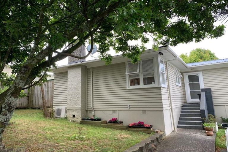 Photo of property in 4 Beeche Place, Birkdale, Auckland, 0626