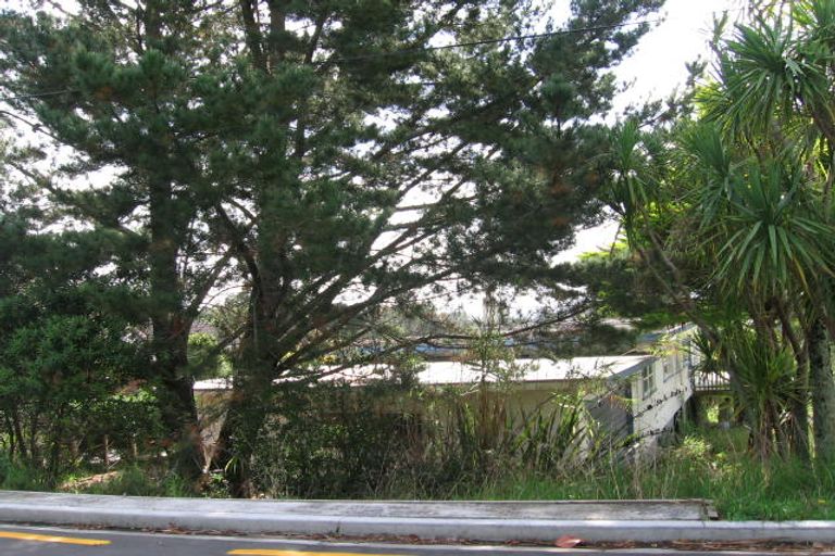 Photo of property in 115 Glengarry Road, Glen Eden, Auckland, 0602