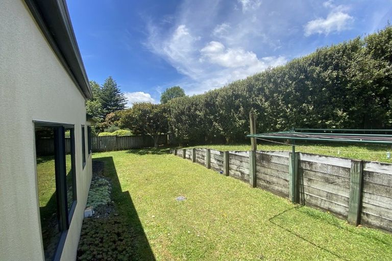 Photo of property in 14 Hawk Place, Welcome Bay, Tauranga, 3112