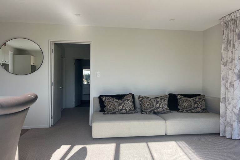 Photo of property in 47 Oakgrove Drive, Rangiora, 7400