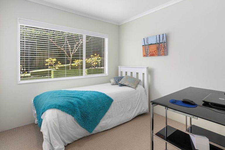 Photo of property in 2/13 Arran Road, Browns Bay, Auckland, 0630