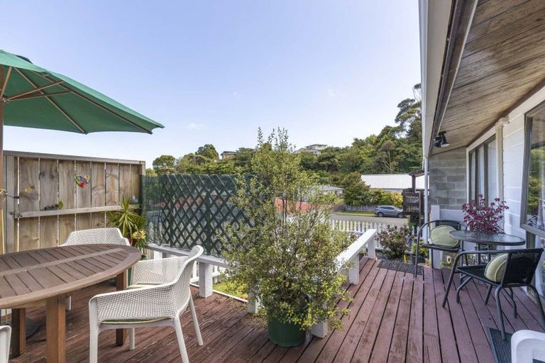 Photo of property in 14a Ambury Place, Merrilands, New Plymouth, 4312