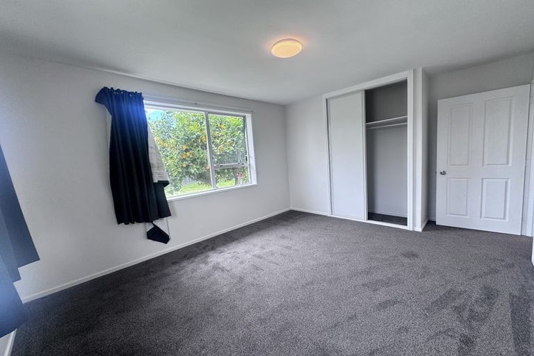 Photo of property in 32 Dunbarton Street, Redwood, Christchurch, 8051