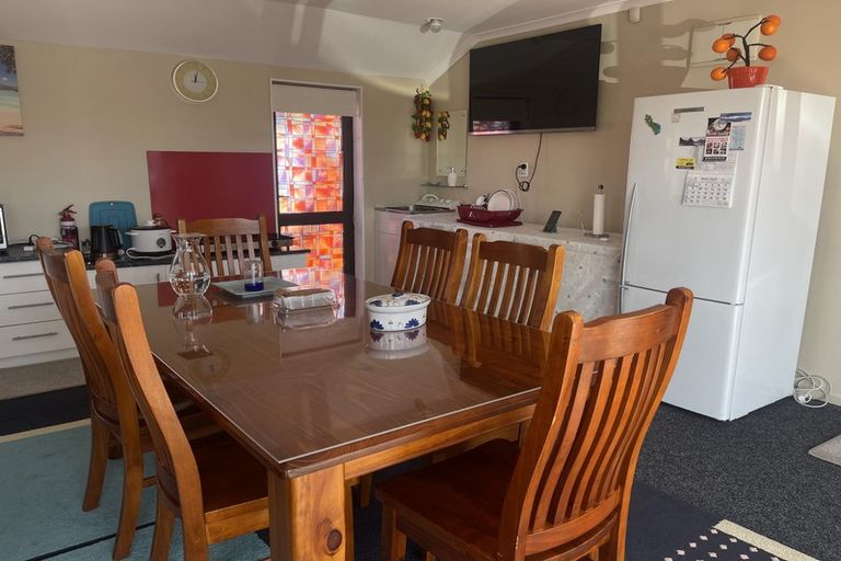 Photo of property in 12 Exotic Place, Massey, Auckland, 0614