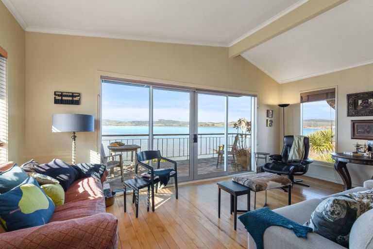 Photo of property in 125 Koutu Road, Kawaha Point, Rotorua, 3010