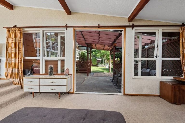 Photo of property in 9 Fairway Drive, Te Kamo, Whangarei, 0112